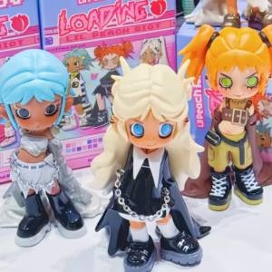 On the wish list for this Christmas: the Lil Peach Riot Is Loading Series Blind Box Garage Kit - Image 3